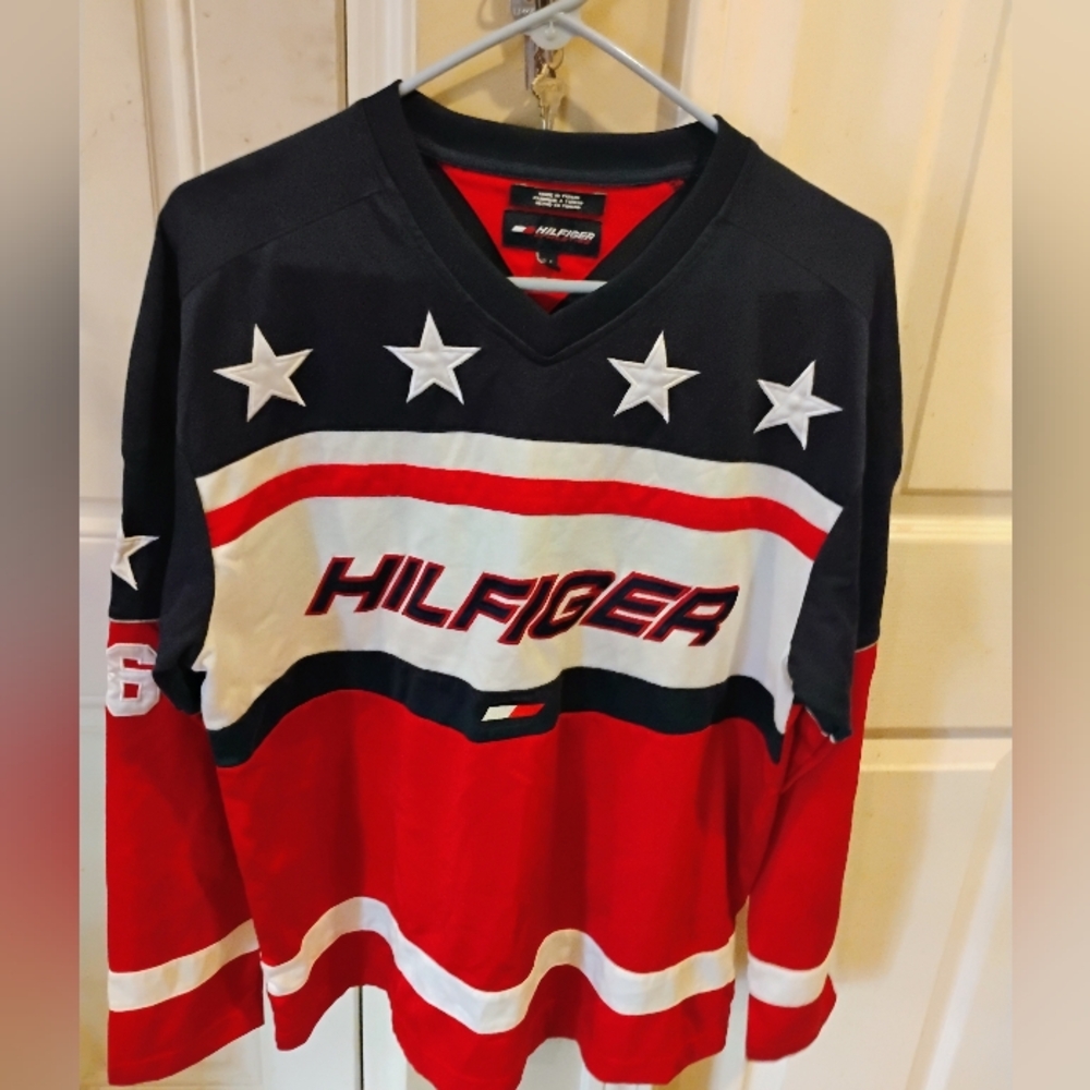 Rare Vintage Tommy Hilfiger Red and Black Star-Patterned Hockey Jersey